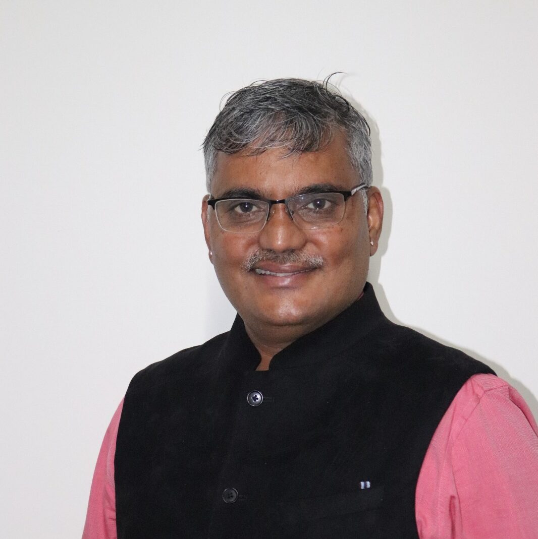 Mr. Dinesh Badagandi